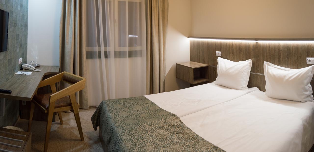 Hotel Fidelitas 3*